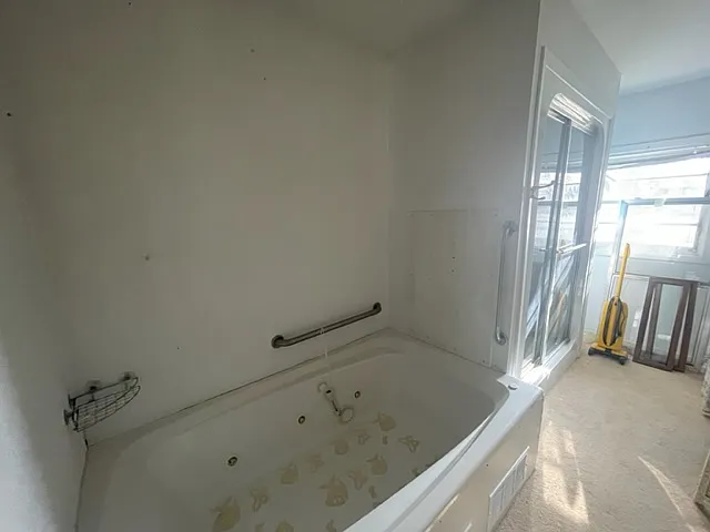 130 E Broadway St #2 — Photo 5