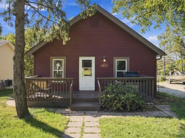 5802 SW 3rd St, Des Moines, IA 50315