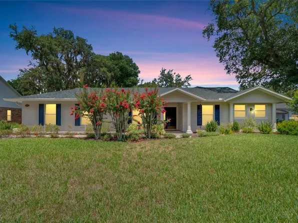 7021 Parliament Pl, Lakeland, FL 33809