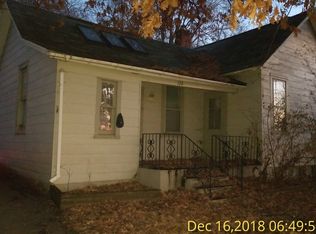 120 E Iowa St, Spring Valley, IL 61362