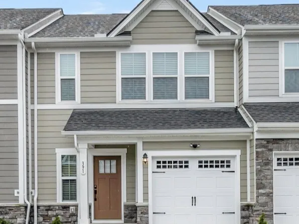 391 Camargue Ct, Smyrna, TN 37167