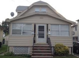 414 Roosevelt St #2, Roselle Park, NJ 07204