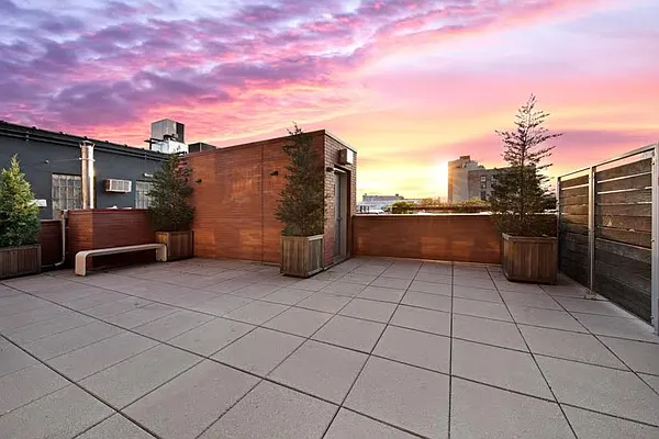 Rented by Mirador Real Estate | media 46