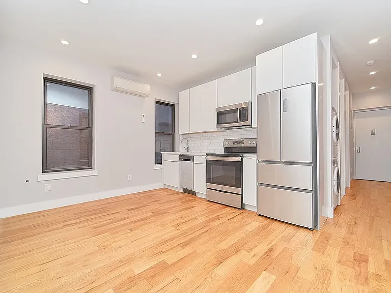 2500 Adam Clayton Powell Jr Blvd #4A — Photo 1