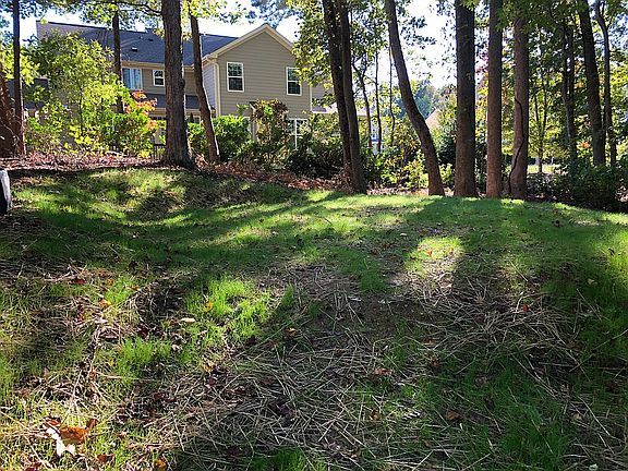 2nd image of 111 S Corncrib Ct