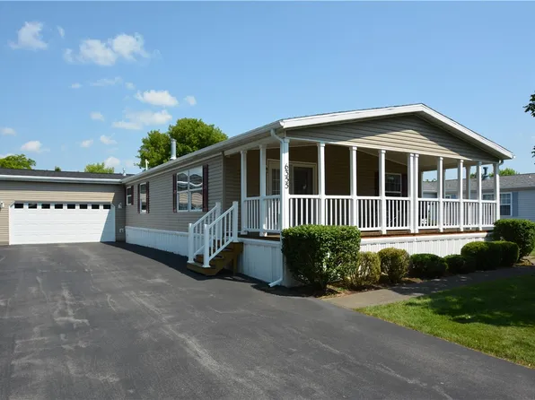 6355 Lambert St, Victor, NY 14564