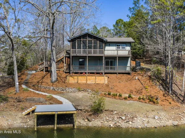 125 Nervous Gervis Dr, Jacksons Gap, AL 36861