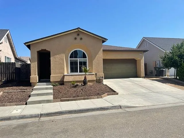 7370 E Ramona Way photo 1