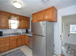 1705 Iowa St, Perry, IA 50220