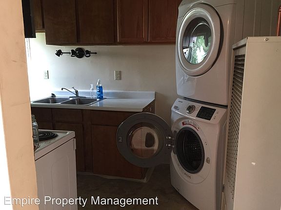 5th image of 1226 McCarty Ave