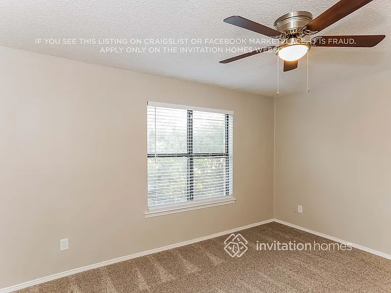 427 Dawn Dr — Photo 8