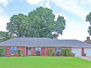 1345 Cambridge Rd, Benton, AR 72019