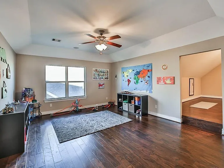 2019 Wild Peregrine Cir — Photo 25