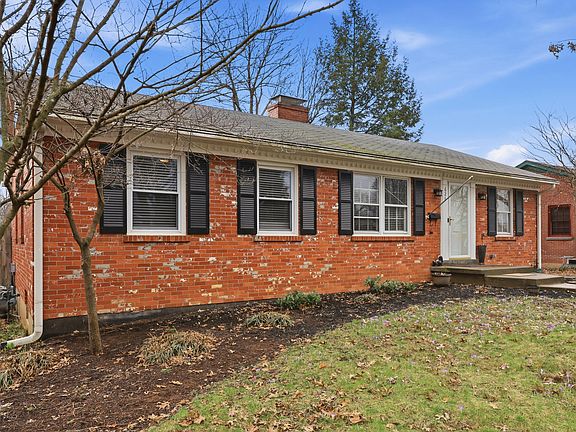 3rd image of 626 Portland Dr