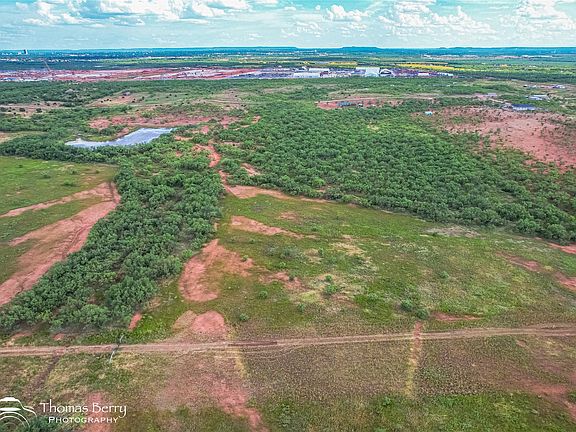 3rd image of 310 Meadow Valley Rd