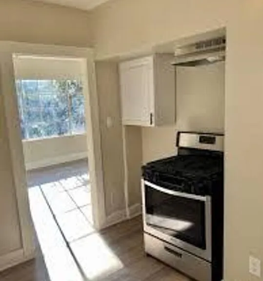 4623 Wesley Ave — Photo 7