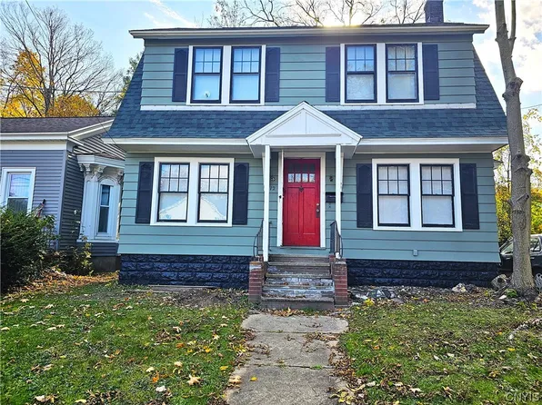 12 High St, Ilion, NY 13357