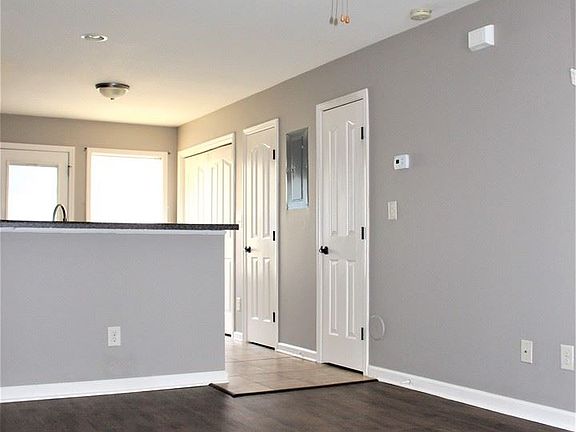2nd image of 1217 Ash Ridge Dr Unit D