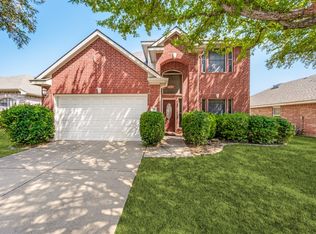 4205 Creek Falls Dr, Corinth, TX 76208