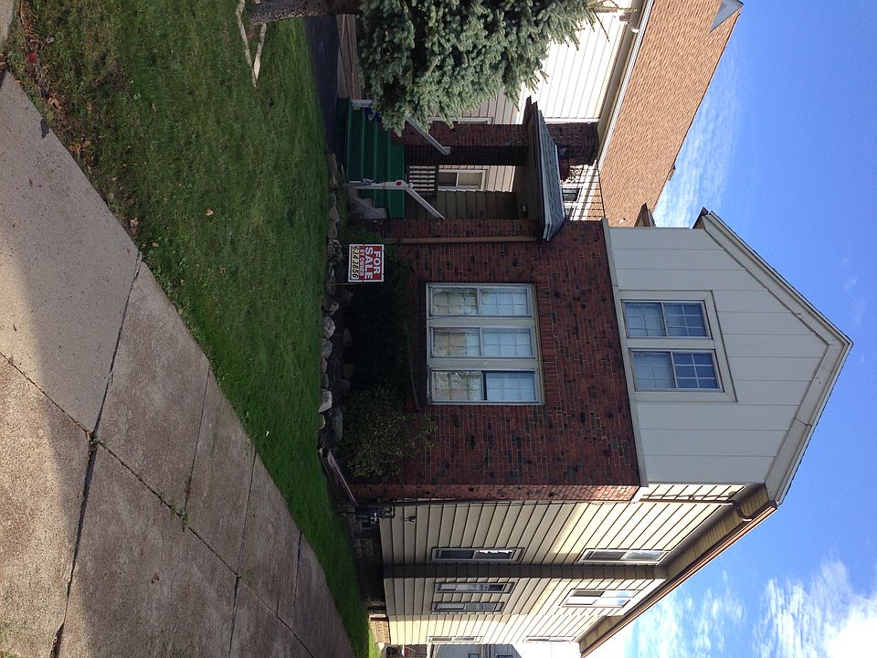 2nd image of 264 Washington Ave