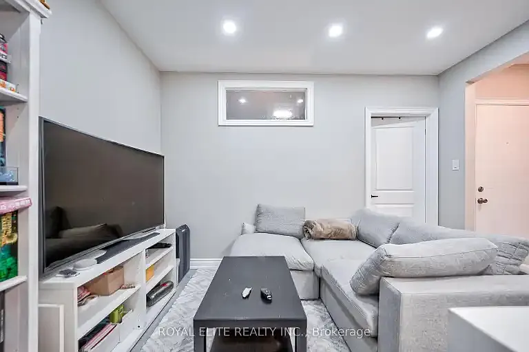 51 McGee St #3 — Photo 6