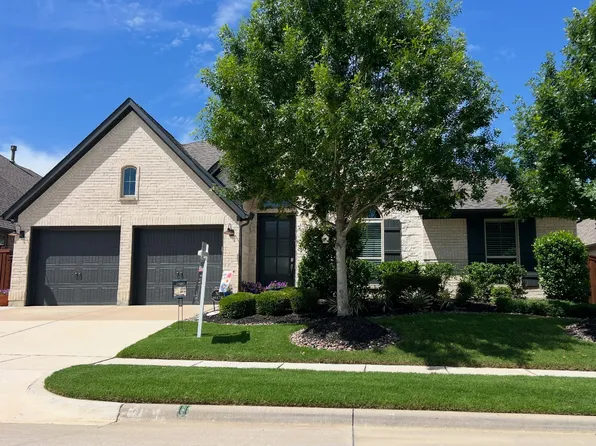 3917 Redbud Dr, Aubrey, TX 76227