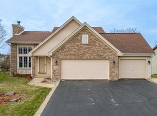 4653 Lindbloom Ln, Cherry Valley, IL 61016
