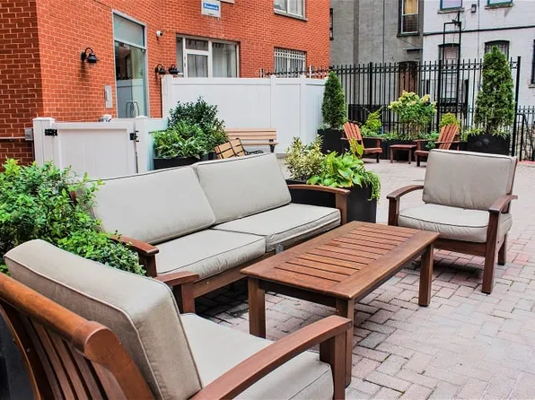 2212 Frederick Douglass Boulevard image 9 of 13