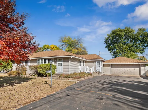 8008 Russell Ave N, Brooklyn Park, MN 55444