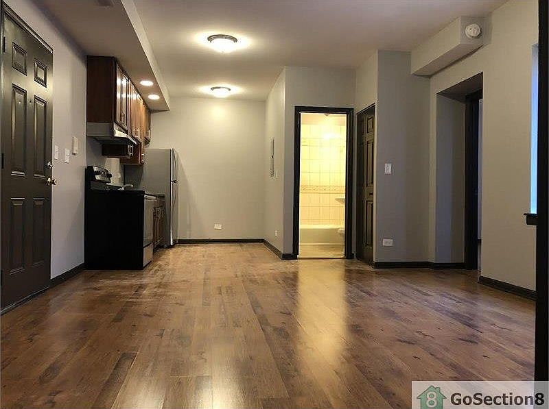 1st image of 7844 S Ellis Ave #203