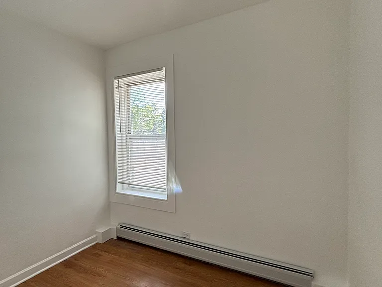 35 Conger St #2L — Photo 8