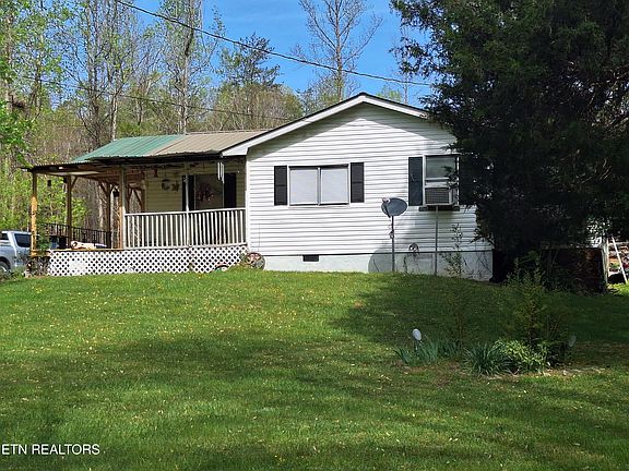 3rd image of 180 Walker Rd