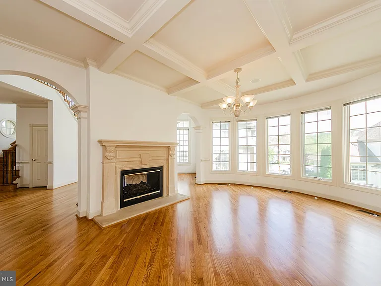 9005 Edgepark Rd — Photo 9