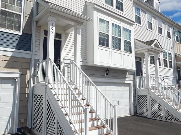 2nd image of 105 Admiral Ln