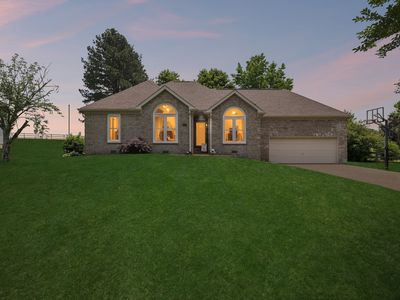 2754 Douglas Ln, Thompsons Station, TN, 37179