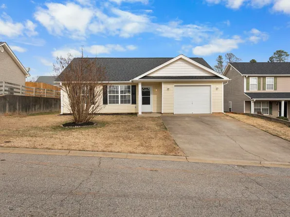 411 Portifino Ct, Boiling Springs, SC 29316