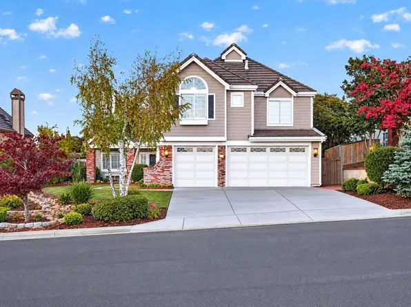 28100 Fox Hollow Dr, Hayward, CA 94542