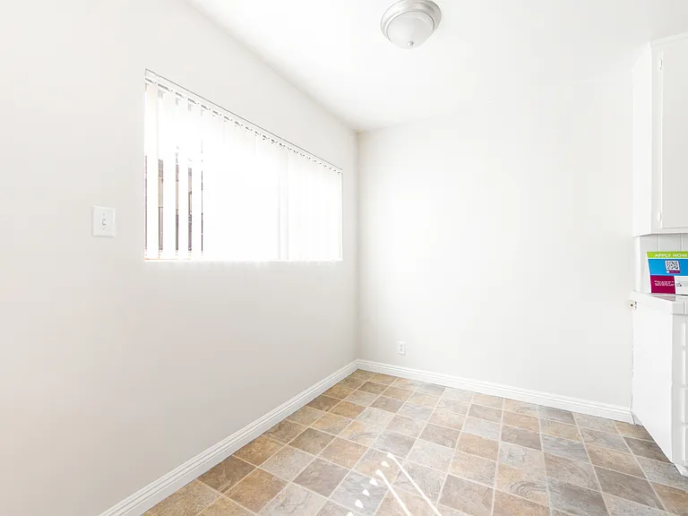 320 Cornell Dr #C — Photo 6