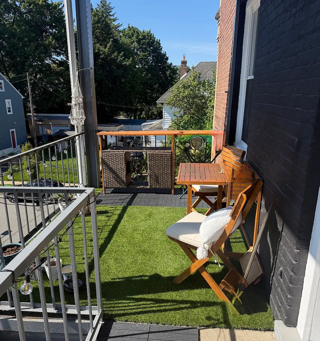 2 bed, 825 sqft, $3,100 — Photo 2
