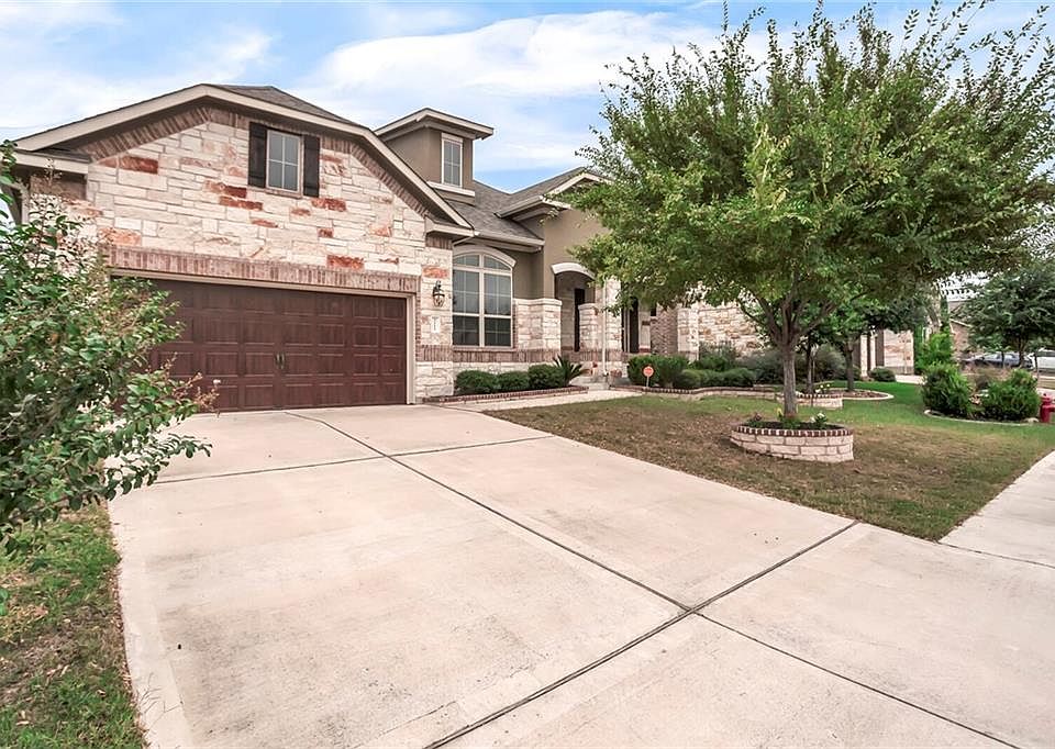 1st image of 3111 Paseo De Charros