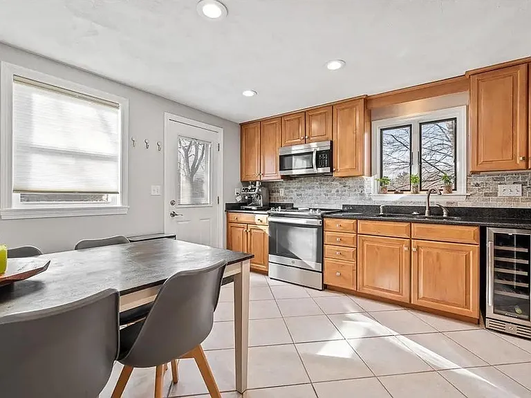 15 Sandini Rd — Photo 4