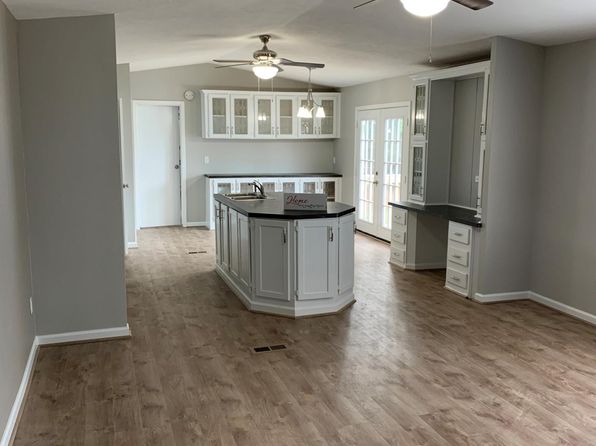 200 Raider Ln Trailer 18