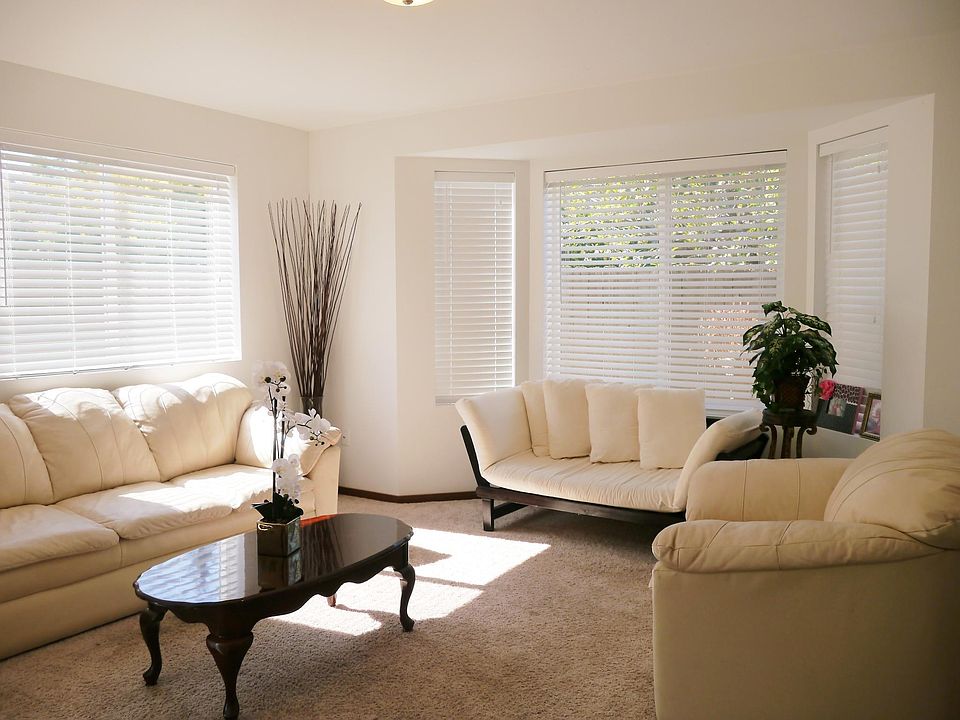 Clean and move in ready. Notice the large Bay Window.