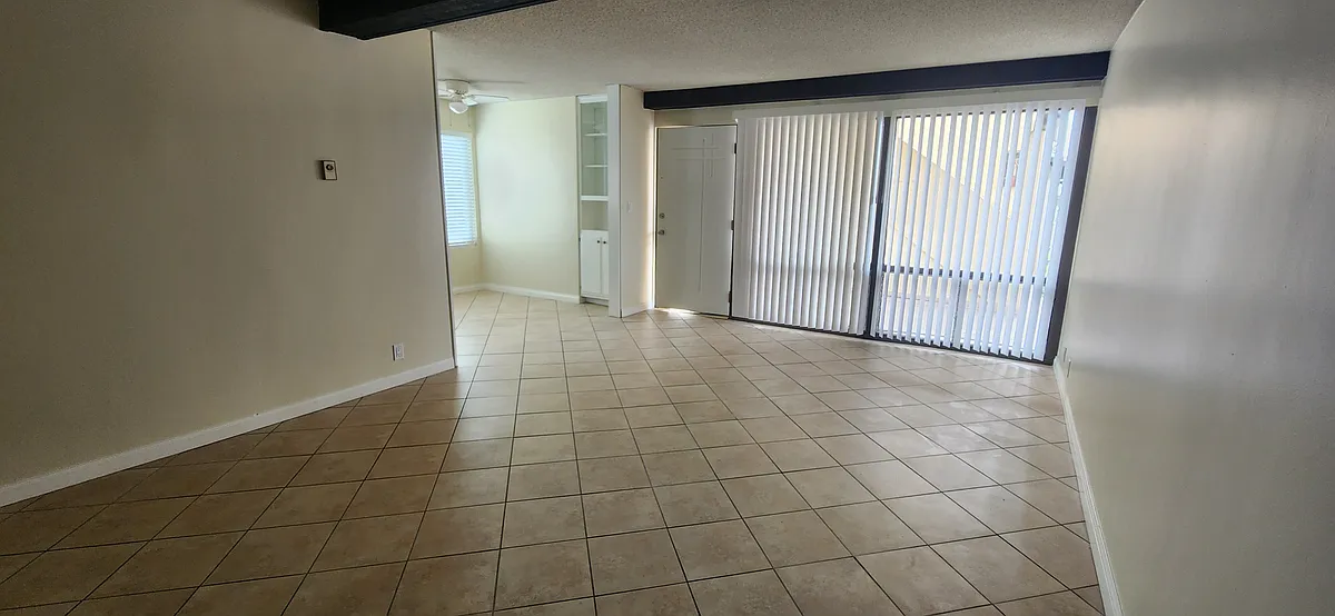Living Room - 250 Calle Miramar