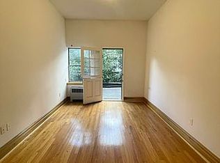 17 W 74th St APT 4B, New York, NY 10023