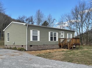 2652 New Harmony Rd, Hartsville, TN 37074