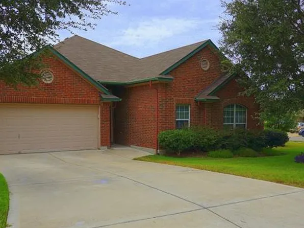 303 Olmos Dr, Leander, TX 78641