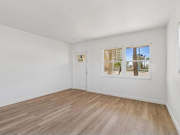 4th image of 4565 Duhme Rd APT 101