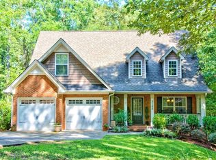 3186 Sweetbriar Dr, Villa Rica, GA 30180