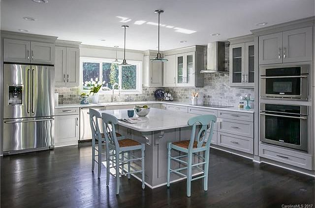 1st image of 8012 Malibu Pointe Ln